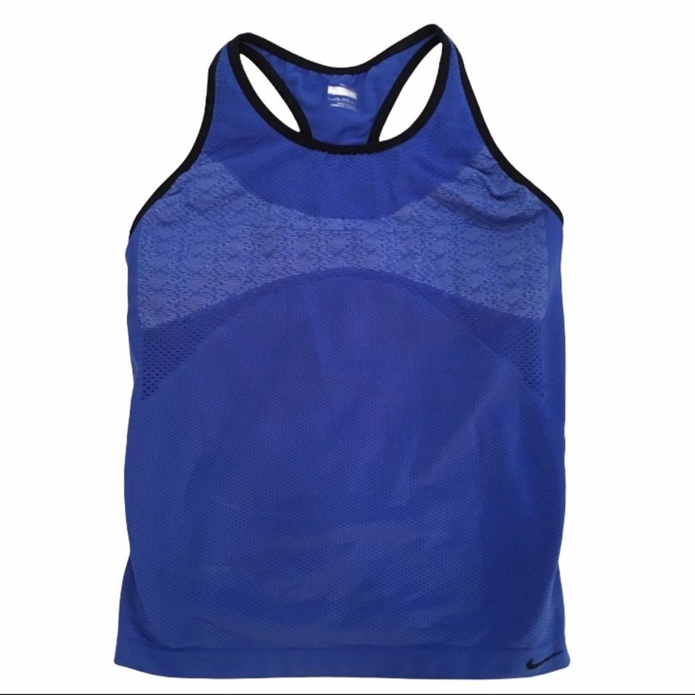 NWOT NIKE Fit Dry racerback workout top size L/XL.